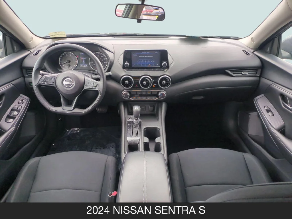Used 2024 Gray Nissan S image 13