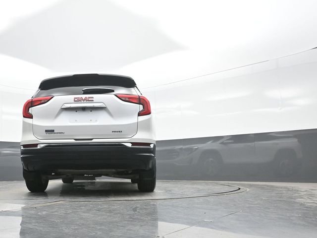 Used 2020 White GMC SLT image 18
