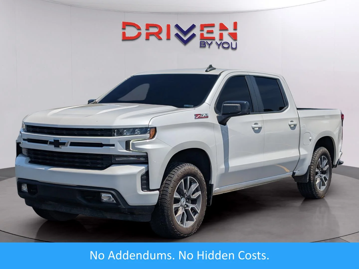 Used 2022 Iridescent Pearl Tricoat Chevrolet RST image 1