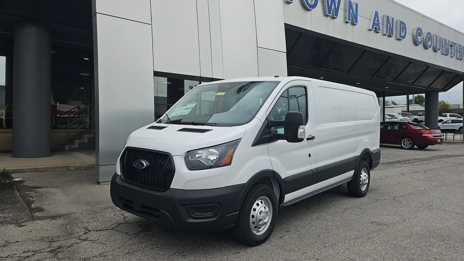 New 2025 Oxford White Ford LR CARGO AWD image 2