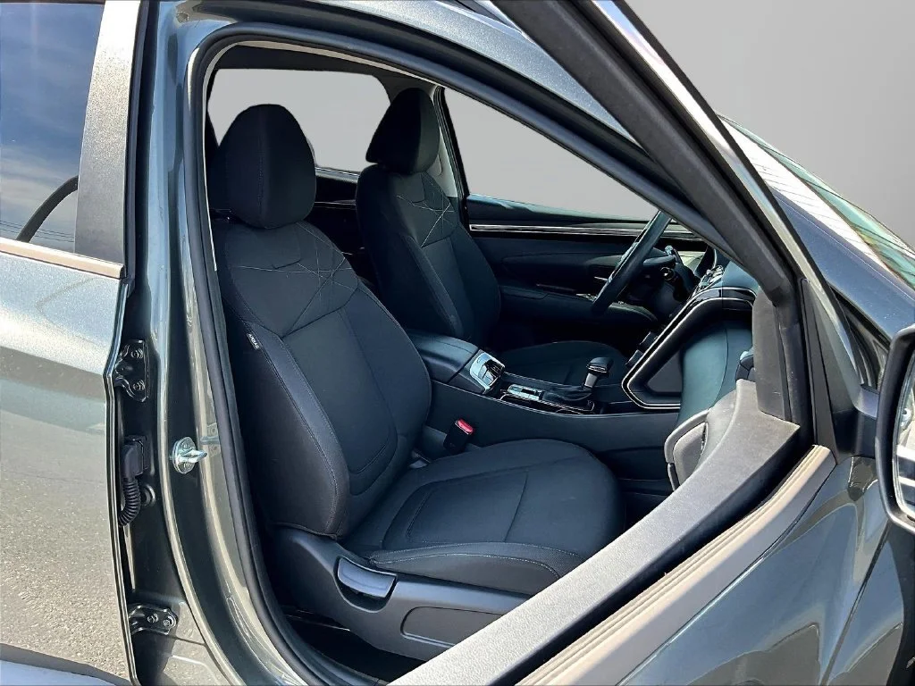 Used 2022 Gray Hyundai SEL image 30