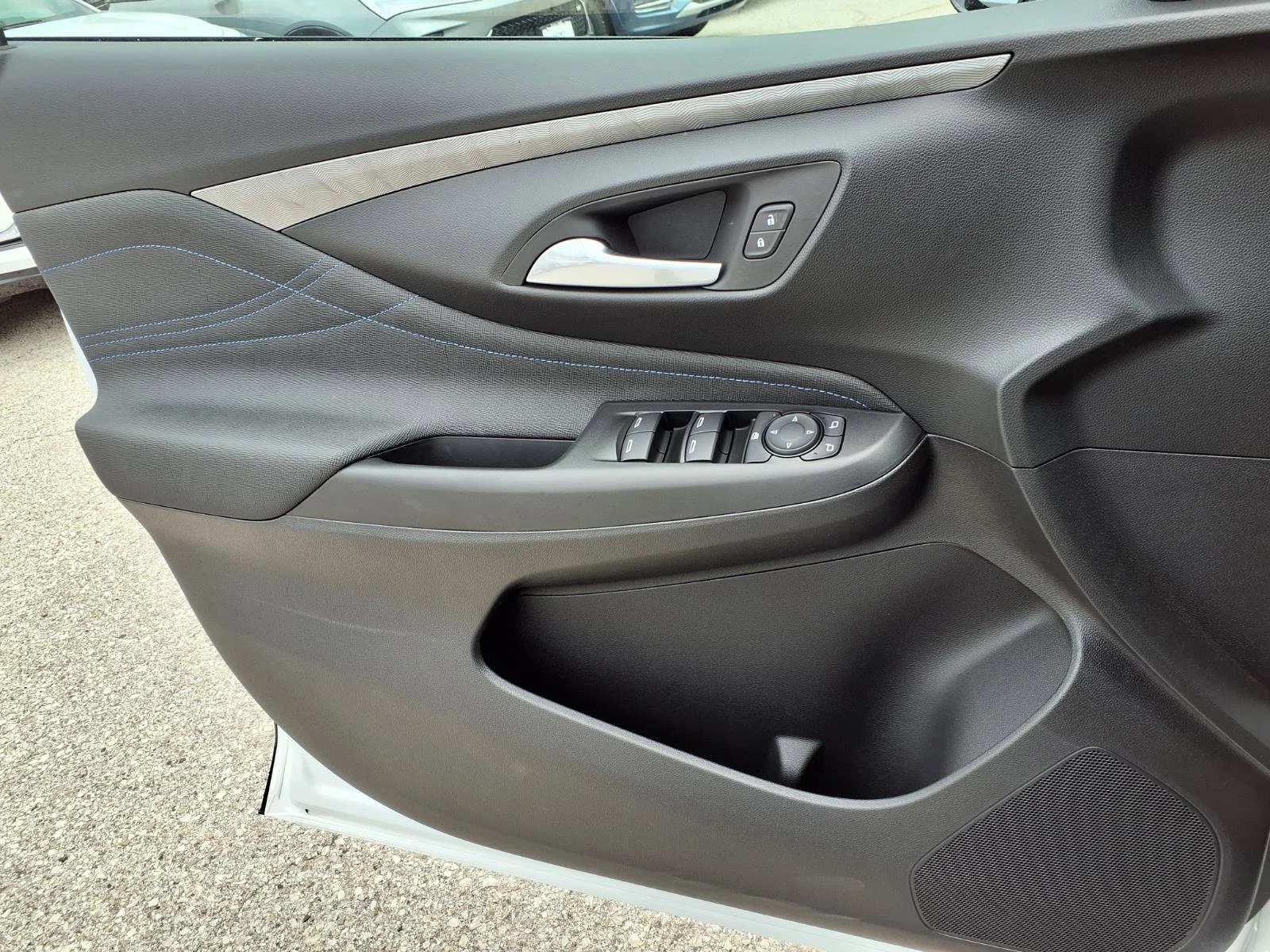 2026 Buick Envista Sport Touring - Photo 12