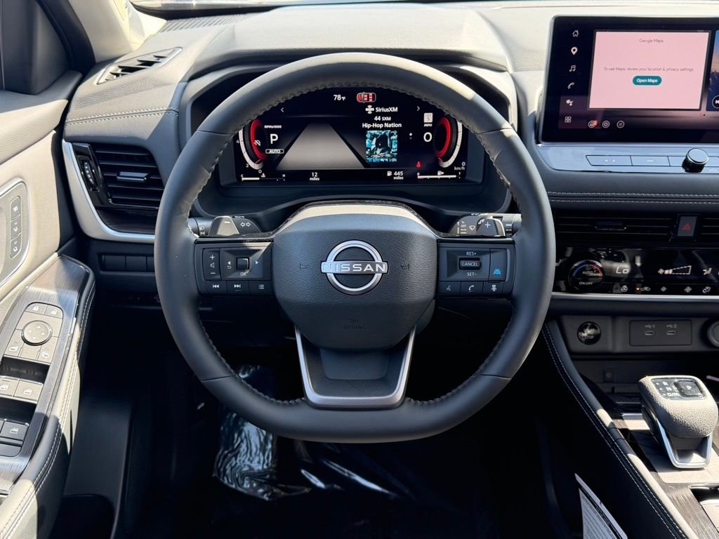 New 2026 Super Black Nissan Platinum image 21