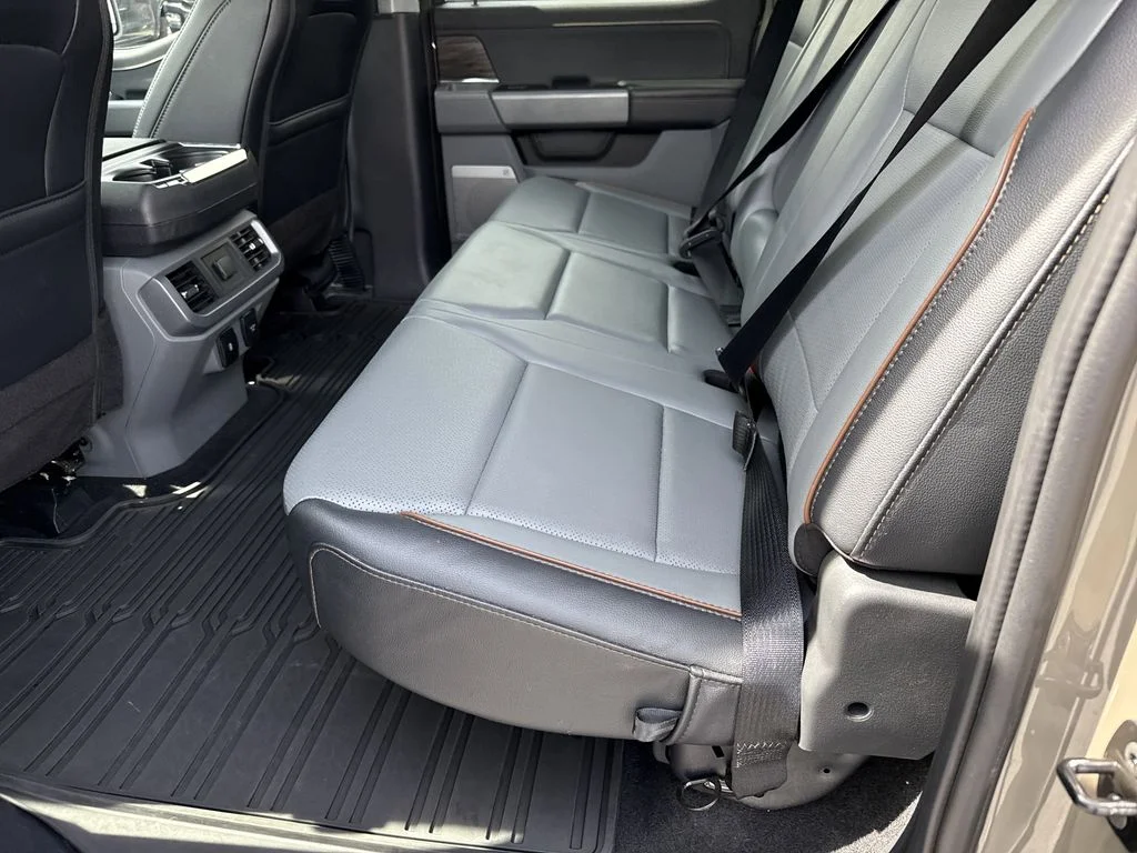 Used 2025 Gray Ford Lariat image 19