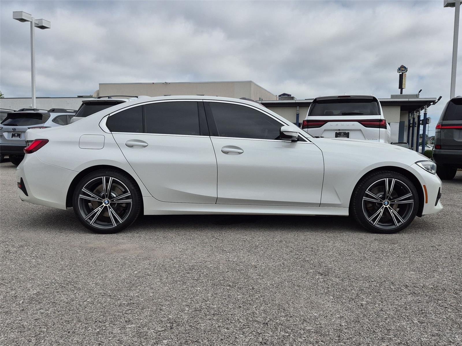 Used 2022 Mineral White Metallic BMW 330i xDrive image 5