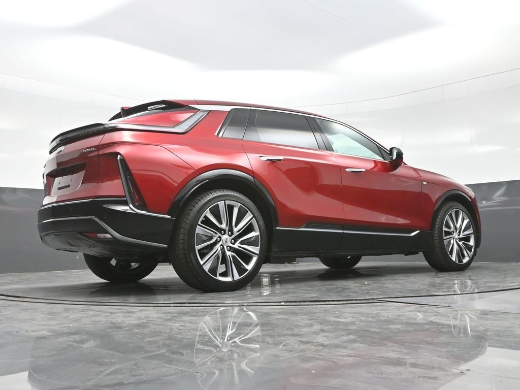 2025 Cadillac LYRIQ Luxury 3 - Photo 14