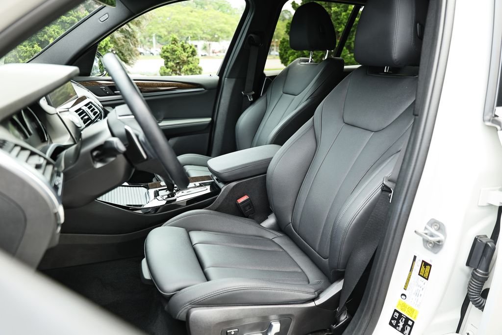 Used 2020 Alpine White BMW xDrive30i image 19