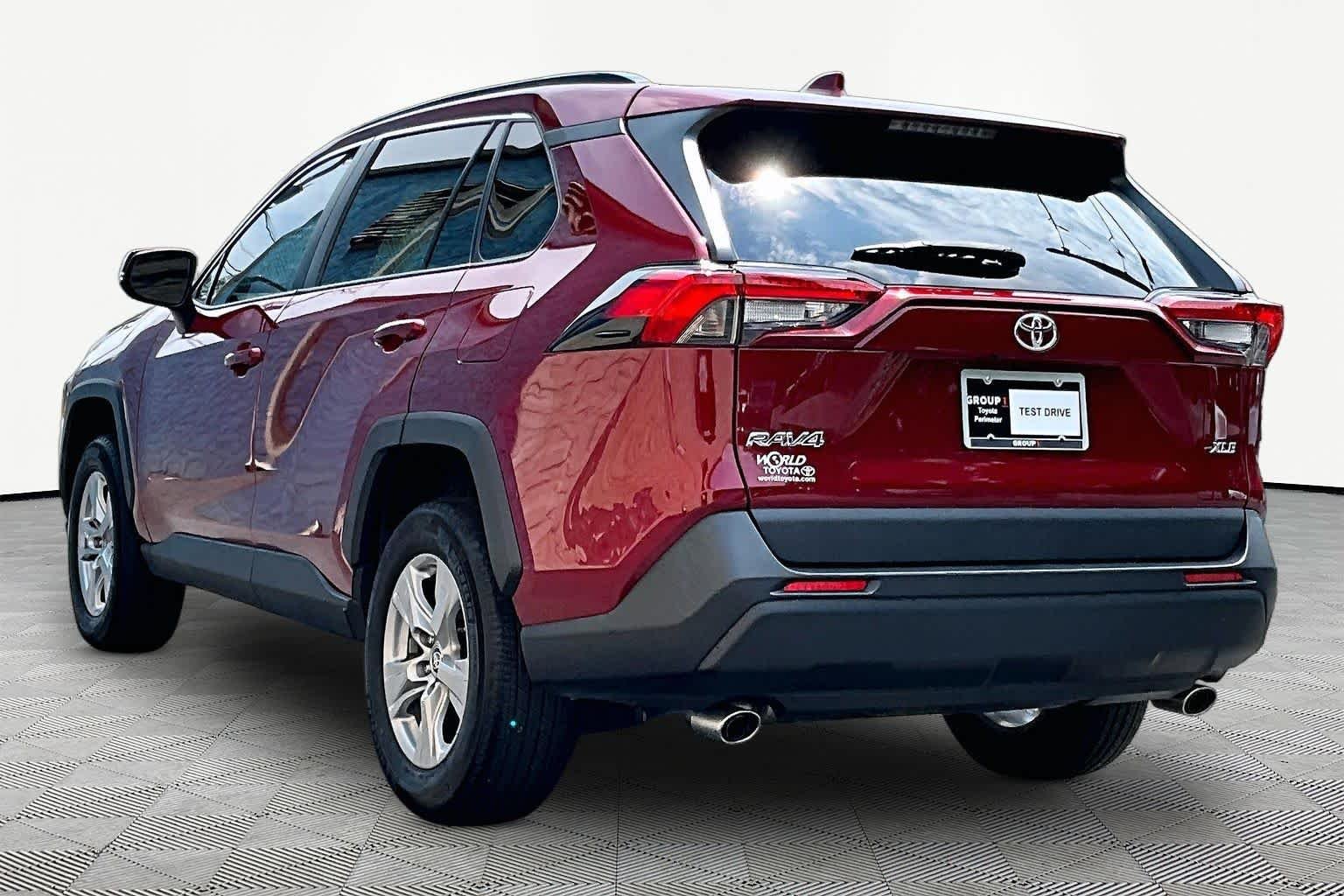 Certified Used 2023 Ruby Flare Pearl Toyota XLE image 12