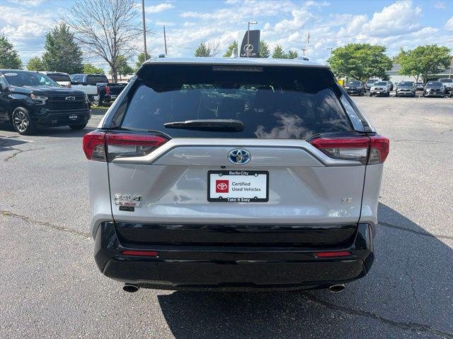 Certified Used 2023 SILVER SKY METALLIC Toyota  image 5