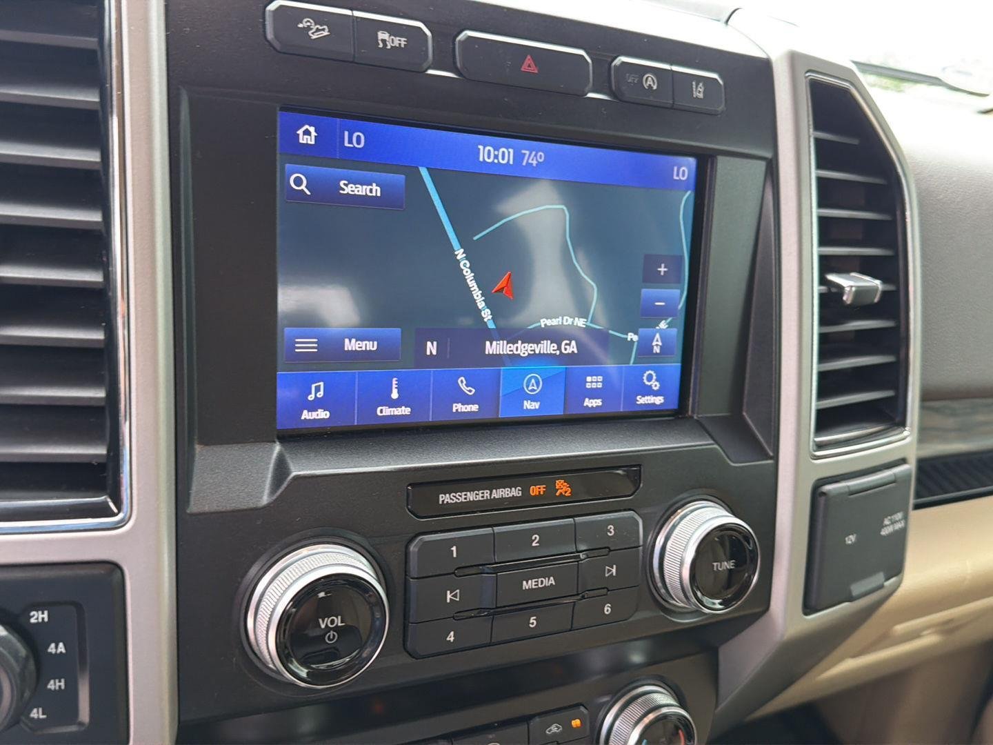 Used 2020 Race Red Ford LARIAT image 25