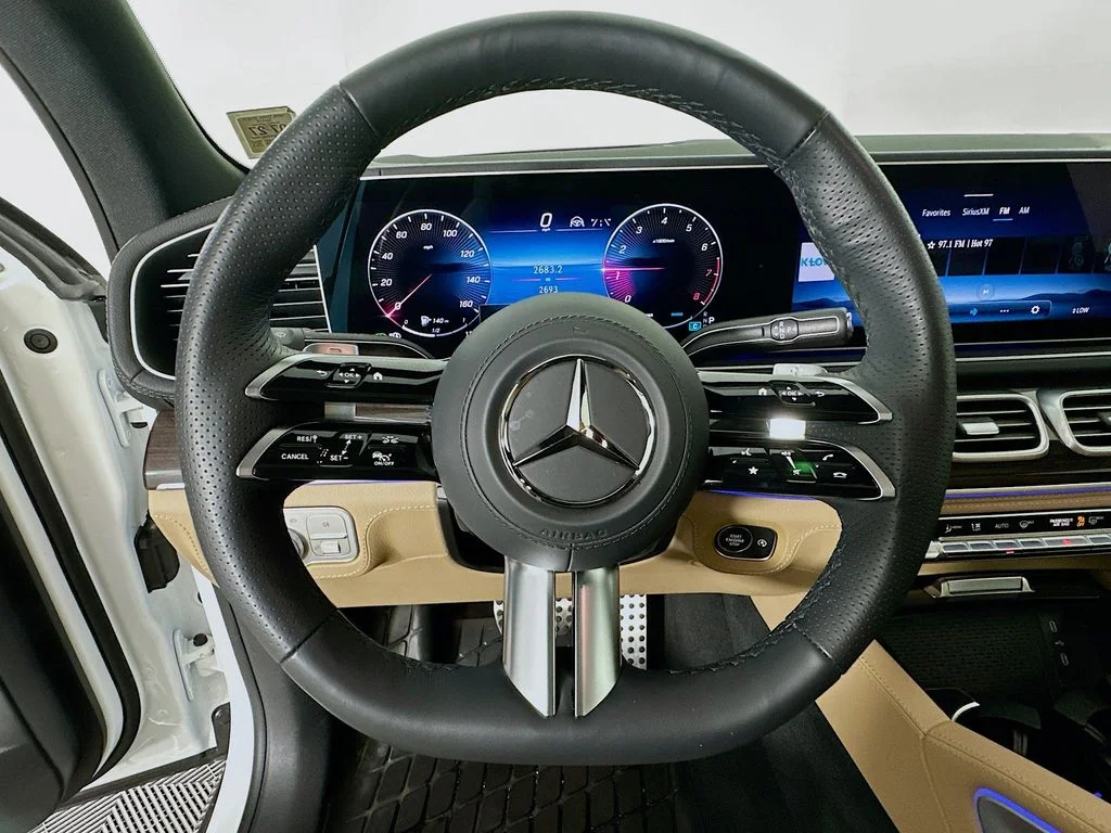 Used 2026 White Mercedes-Benz GLS 580 image 11