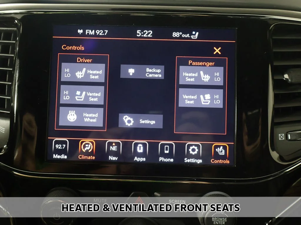 Used 2020 Black Jeep Summit image 10