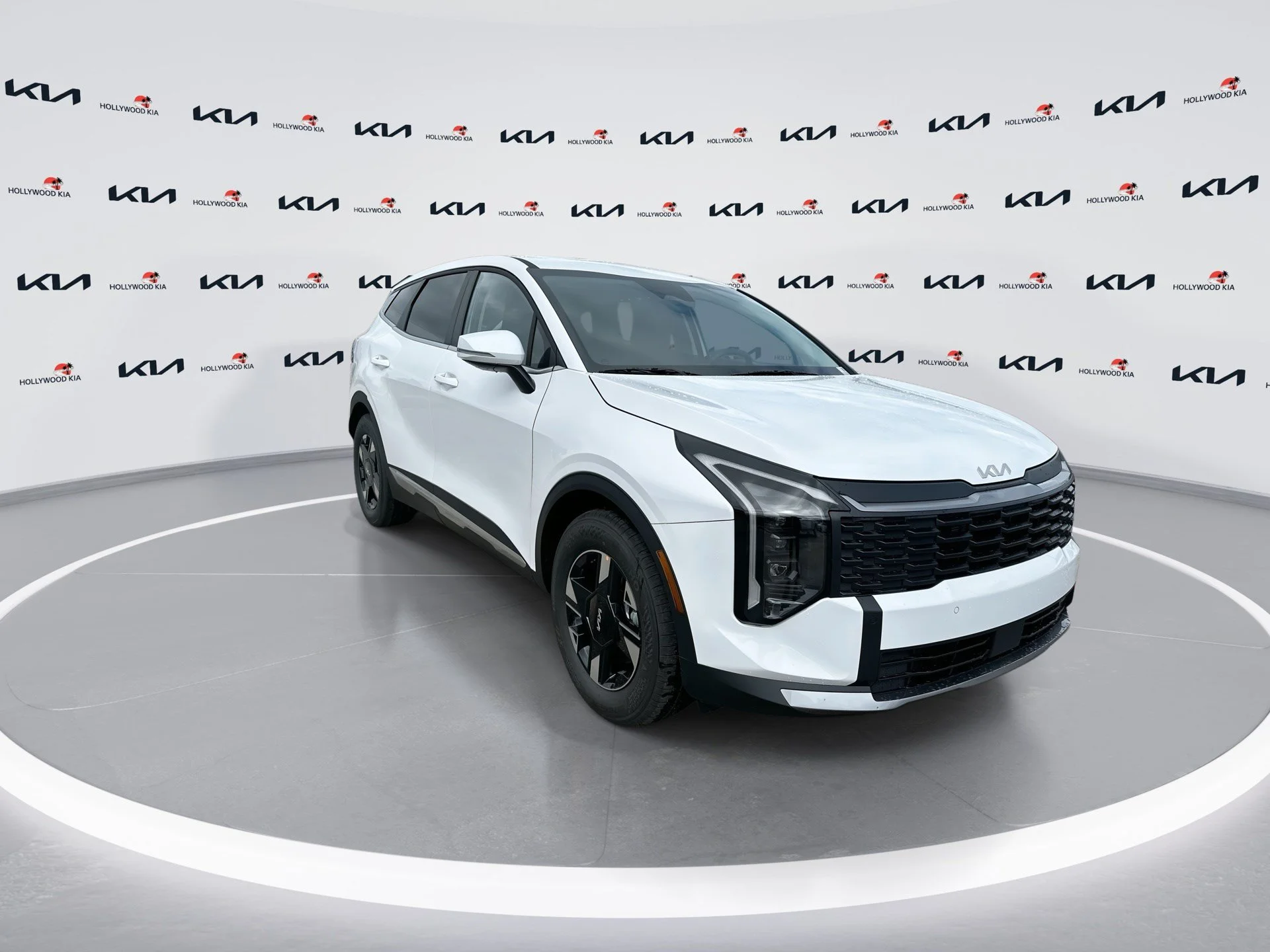 New 2026 Glacial White Pearl Kia LX image 2