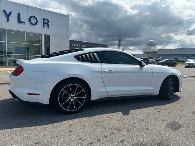 Used 2018 Oxford White Ford EcoBoost image 13