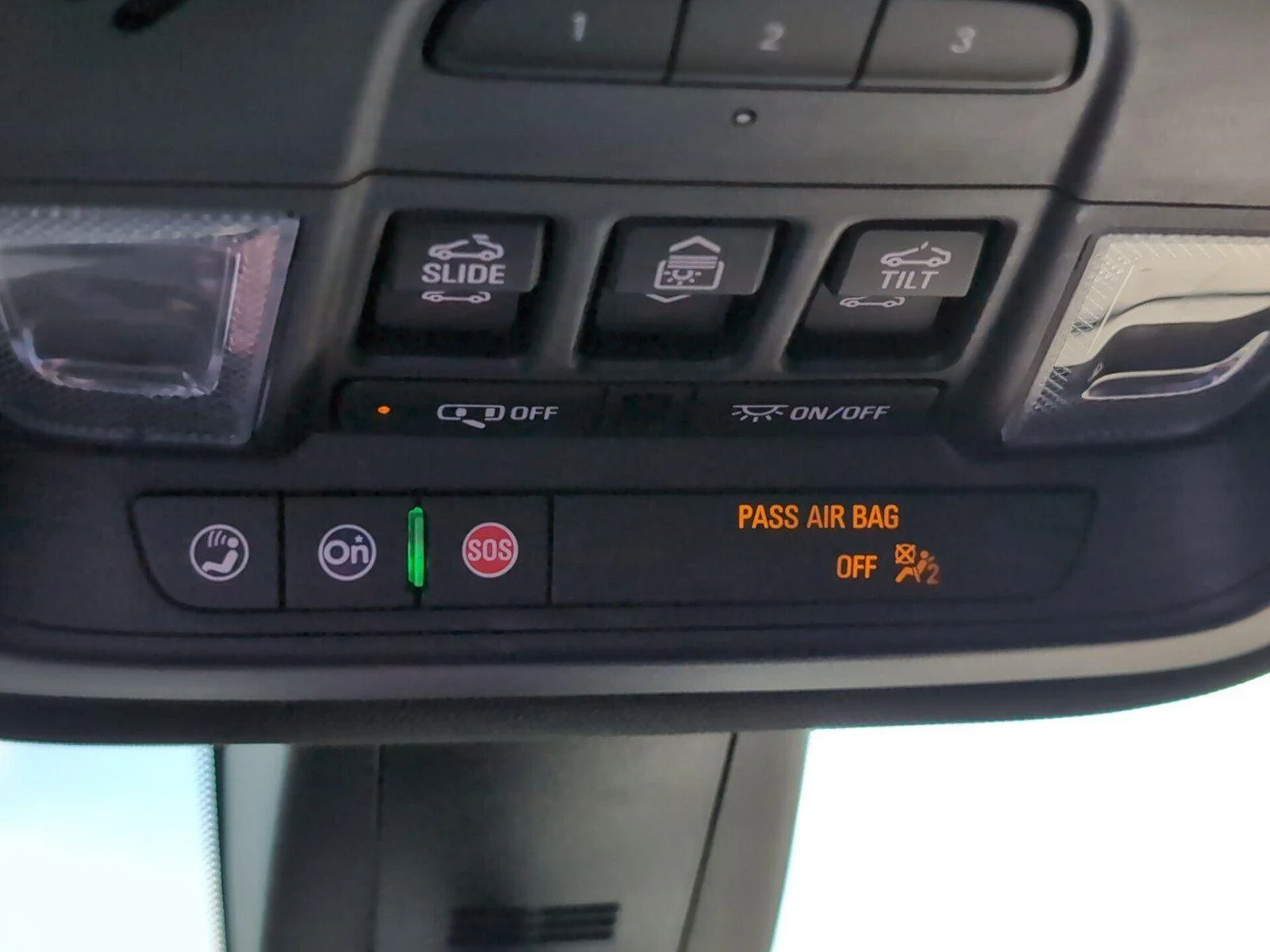 Used 2023 Sterling Gray Metallic Chevrolet Premier image 18