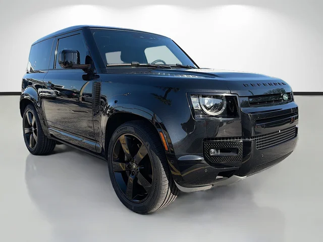 2023 Land Rover Defender V8