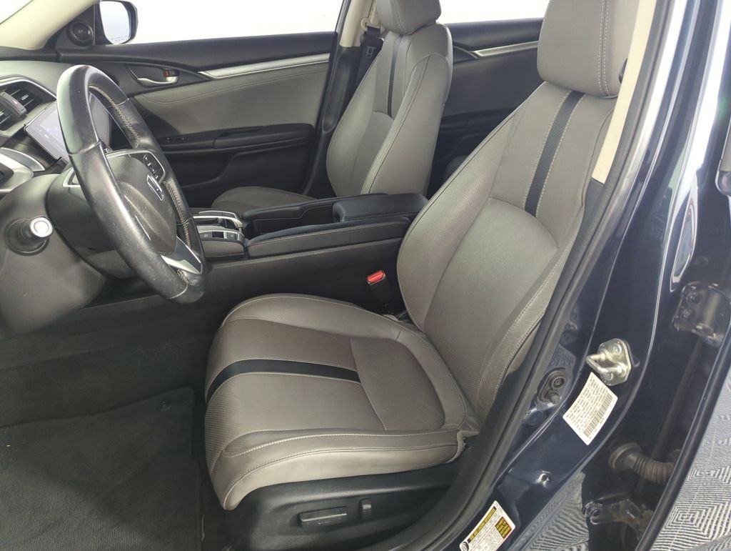 Used 2017  Honda EX-L image 12