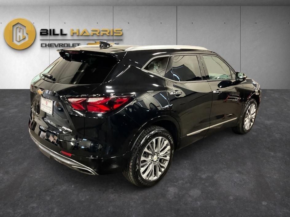 Used 2020 Black Chevrolet Premier image 2