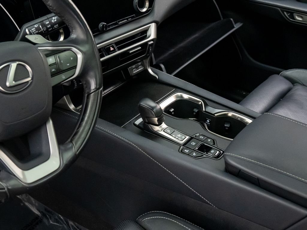 2024 Lexus RX 350 - Photo 13