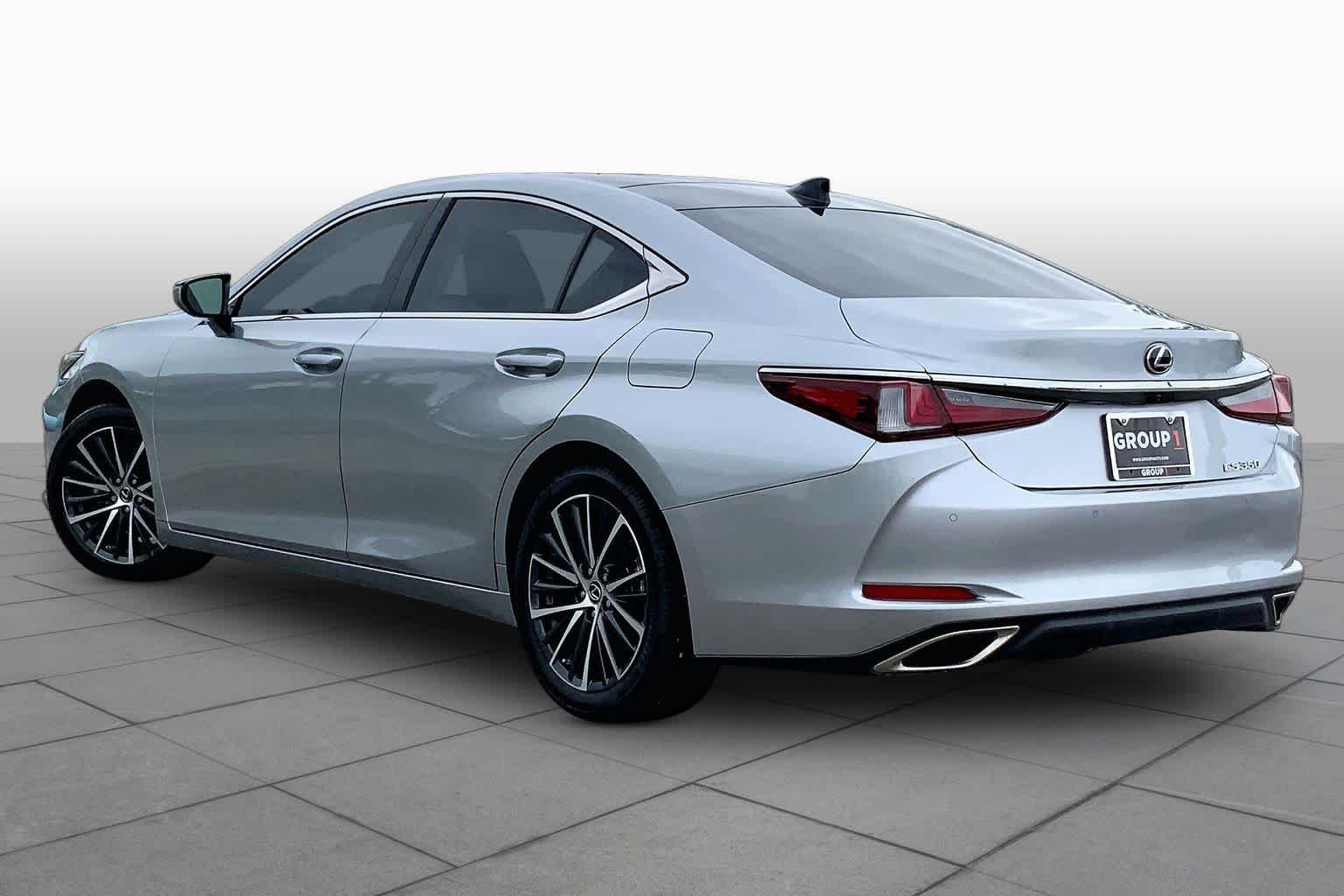 Used 2024 Iridium Lexus  image 12