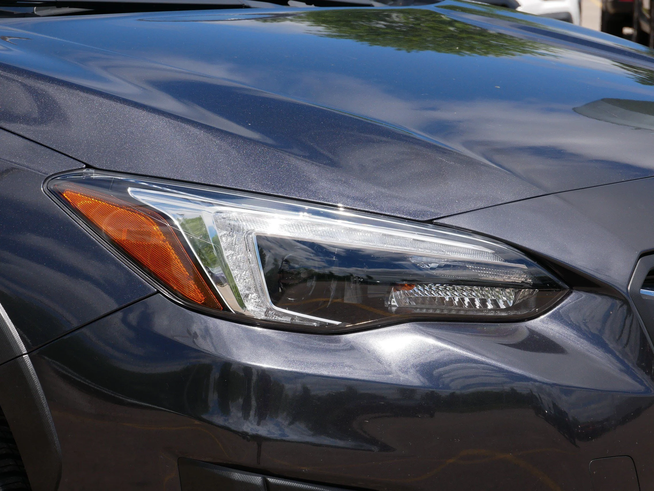 Used 2018 Dark Gray Metallic Subaru Limited image 16