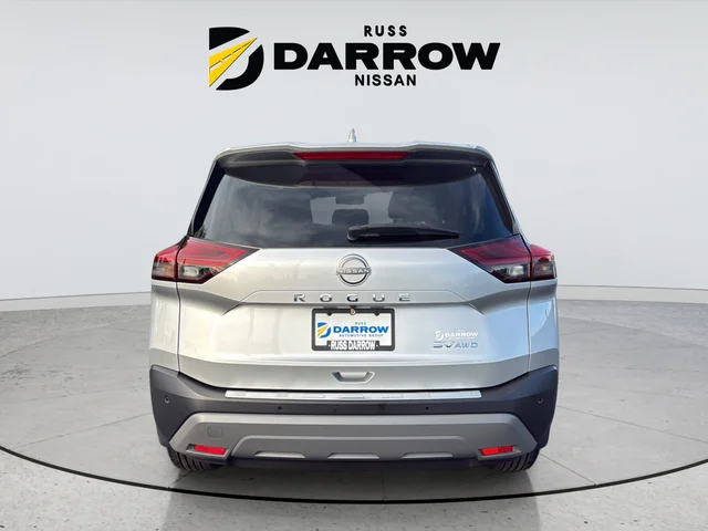 Certified Used 2023 Silver Nissan SV image 4