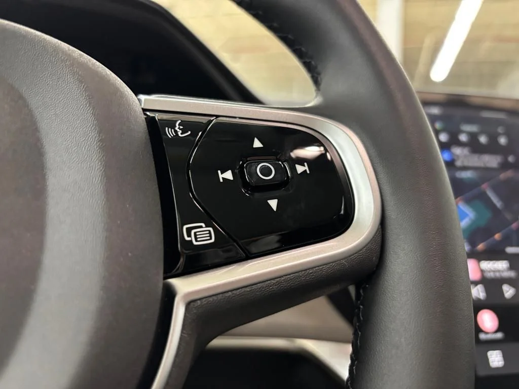 New 2026 Crystal White Volvo Ultra image 20