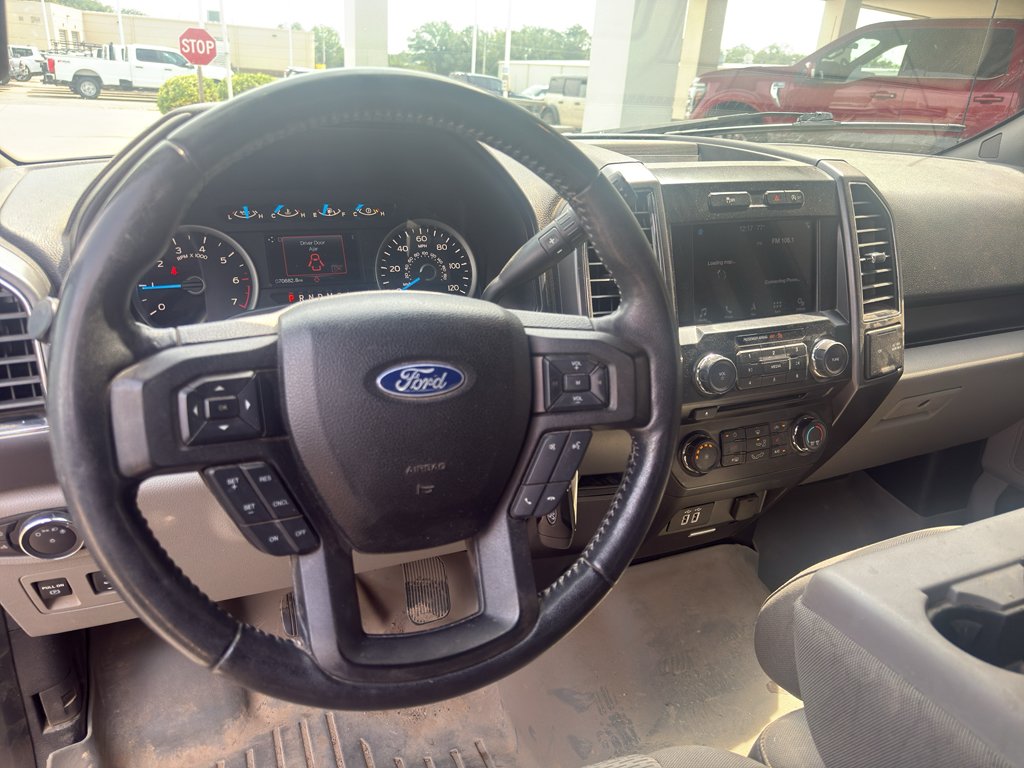 Used 2017 Shadow Black Ford XLT image 11