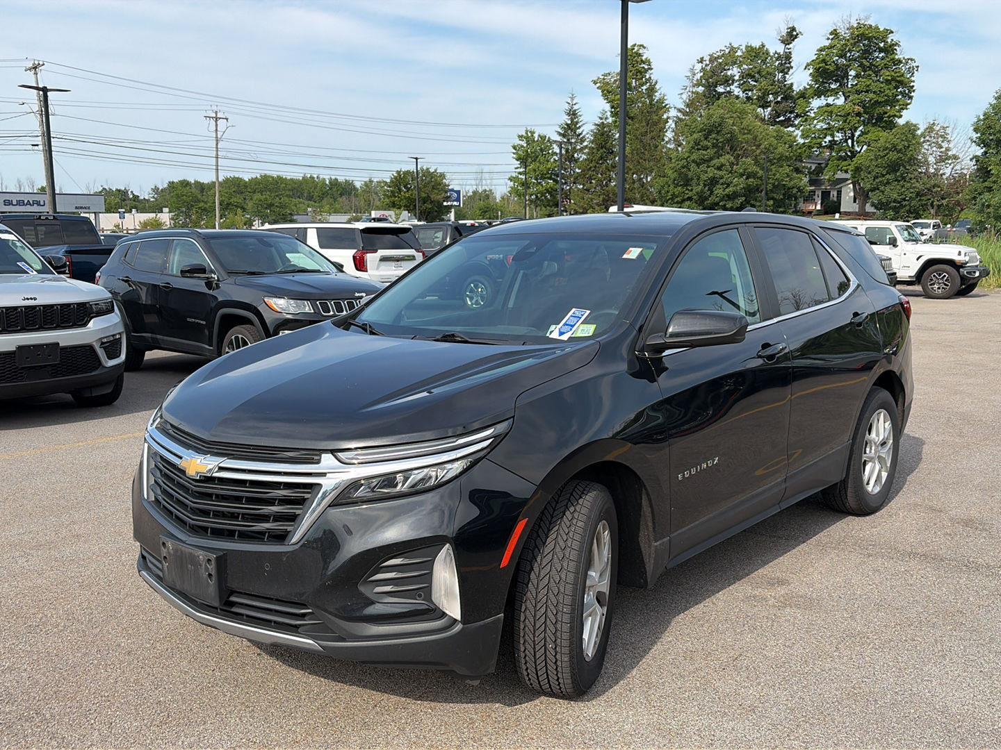 Used 2022 Mosaic Black Metallic Chevrolet LT image 4