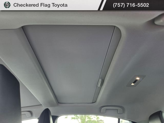 Used 2023 Guardian Gray Toyota Limited image 21