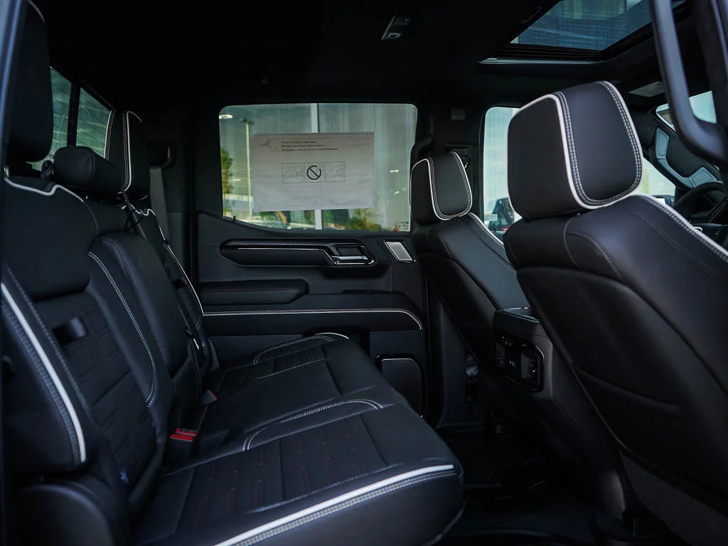2026 GMC Sierra 1500 AT4X - Photo 11