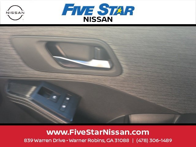 Used 2021 Red Nissan SV image 12