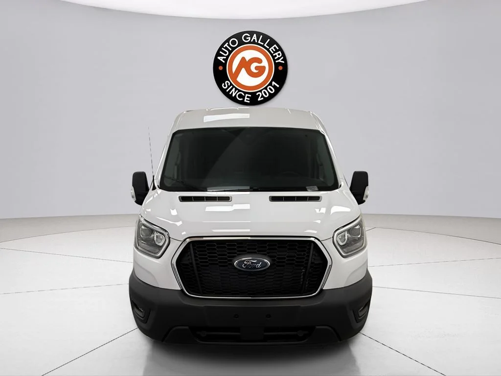 Used 2024 White Ford Base image 8