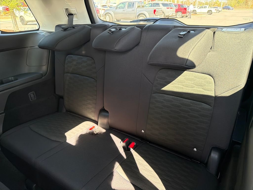 New 2026 Nissan Pathfinder SV 4D Sport Utility
