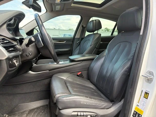 Used 2015 White BMW xDrive35i image 11