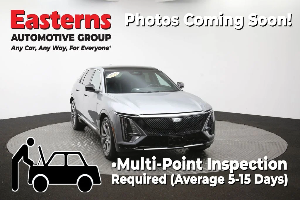 Used 2024 Silver Cadillac Luxury image 52