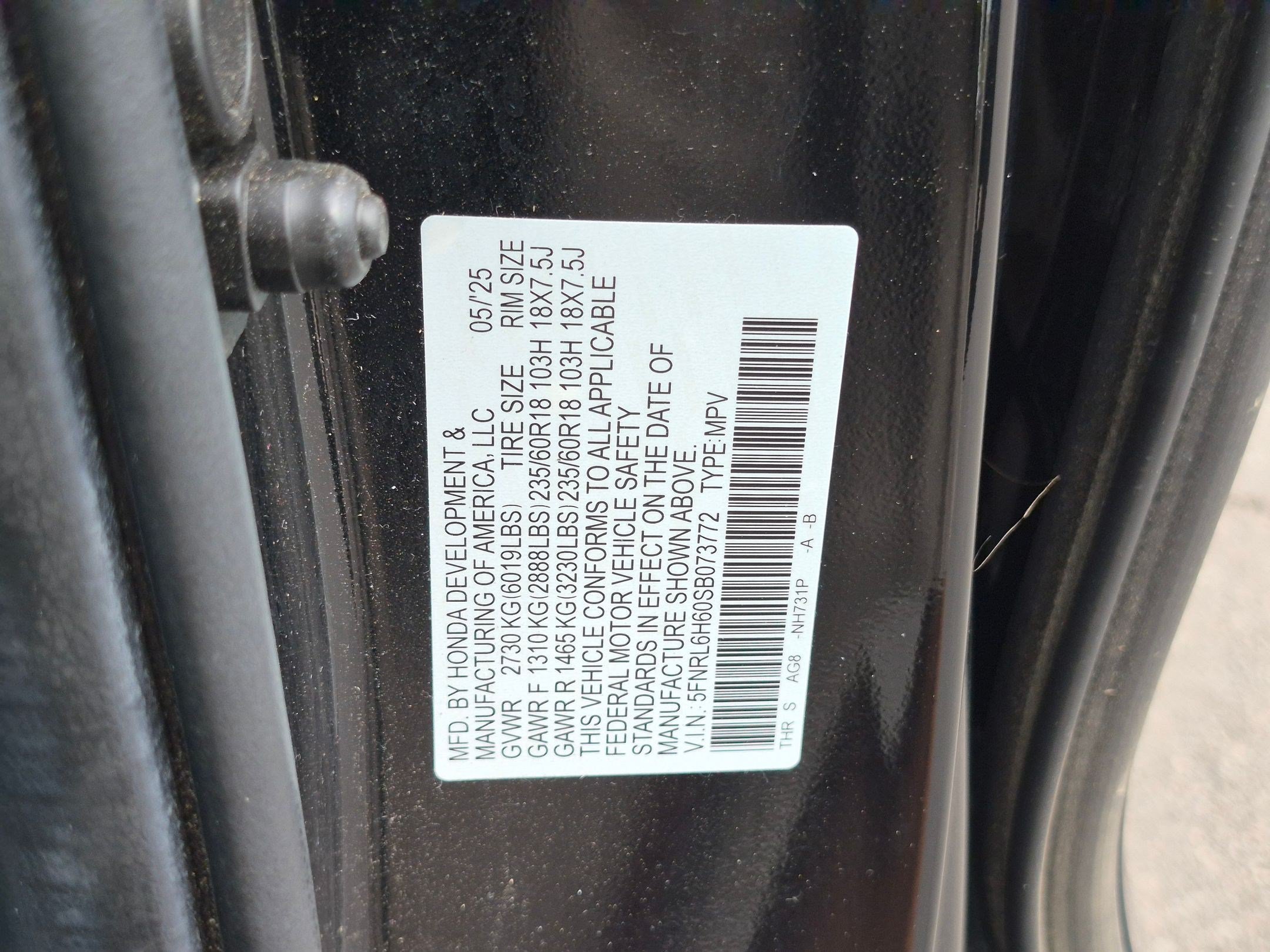 Used 2025 Black Honda EX-L image 35