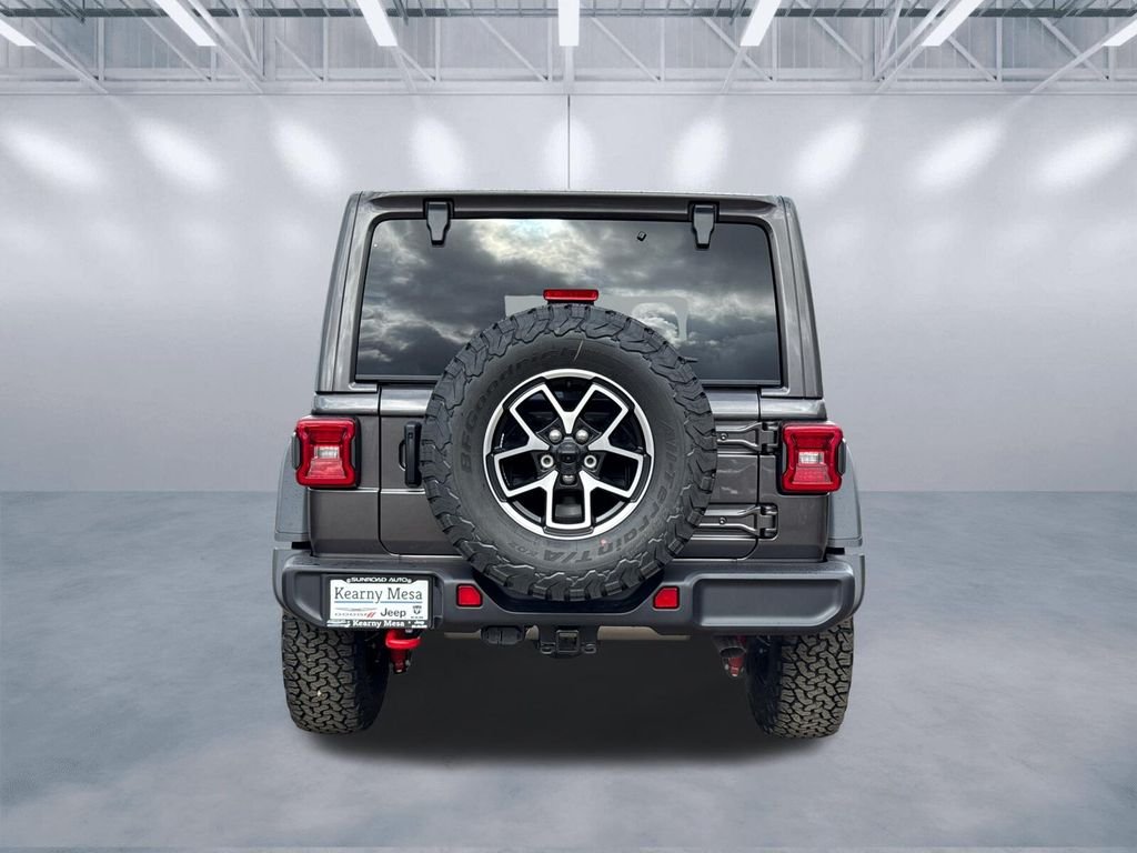 New 2026 Granite Crystal Metallic Clear-Coat Exterior Paint Jeep Rubicon image 5