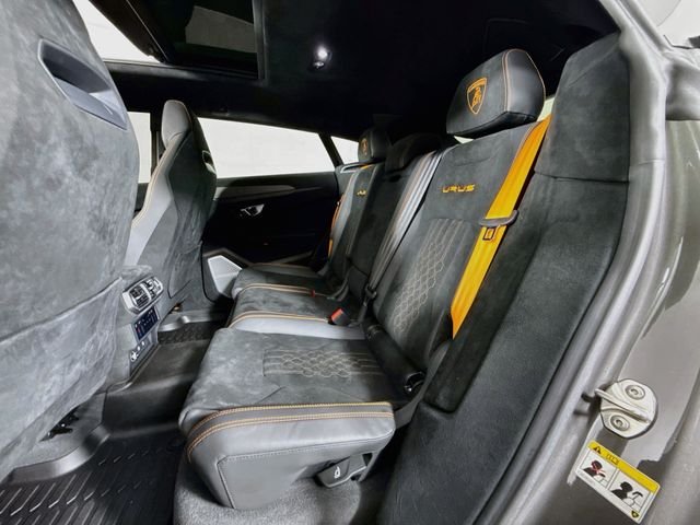 Used 2023 Gray Lamborghini Performante image 24
