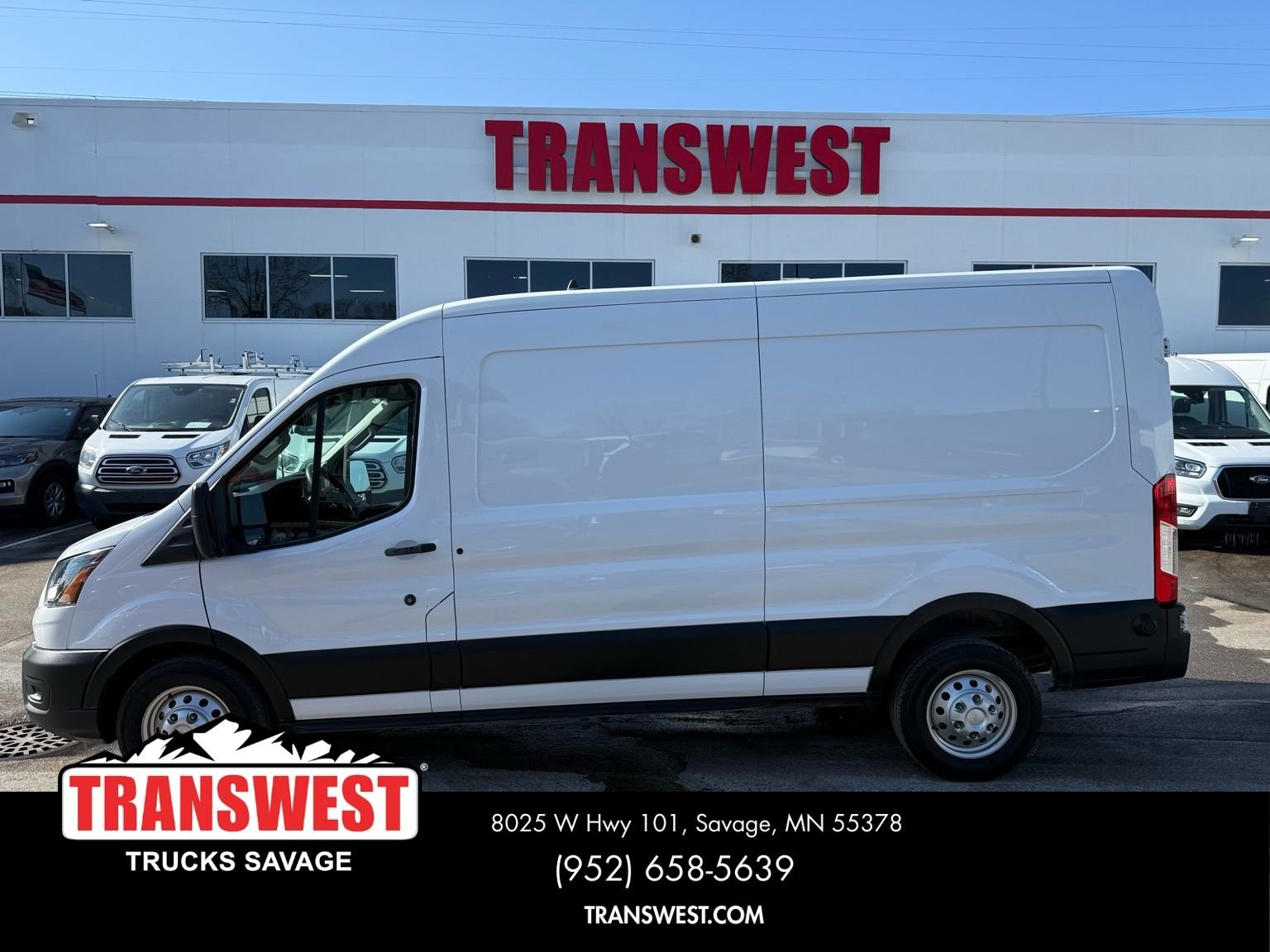 Used 2024 White Ford Base image 3