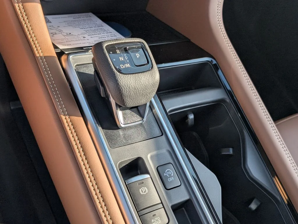 New 2026 Super Black Nissan Platinum image 15