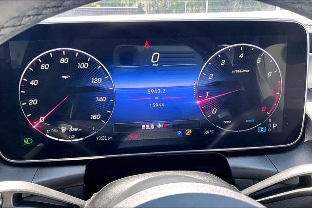 Certified Used 2024 White Mercedes-Benz GLC 300 image 22