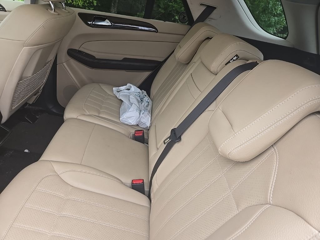 Used 2016 designo Diamond White Metallic Mercedes-Benz GLE 350 image 7