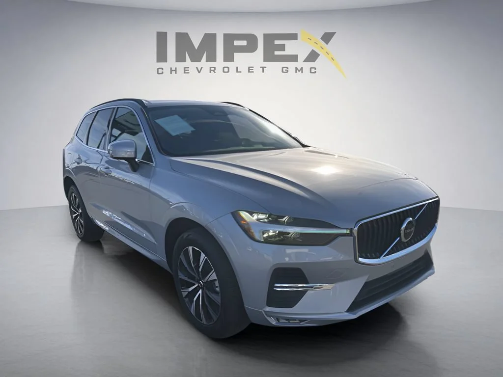 Used 2023 Gray Volvo Core image 7