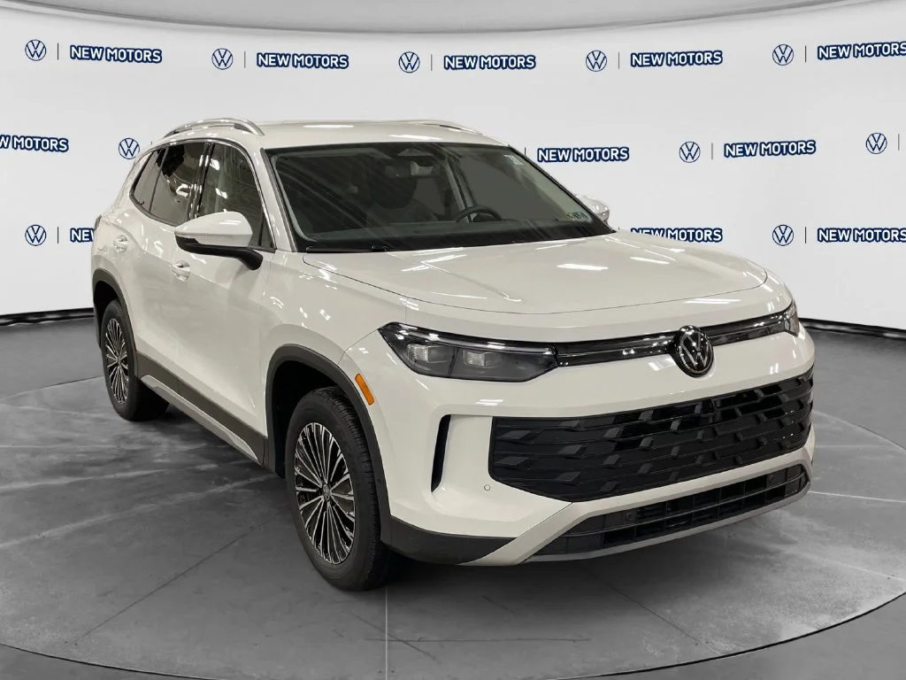 Used 2026 Pure White Volkswagen S image 7