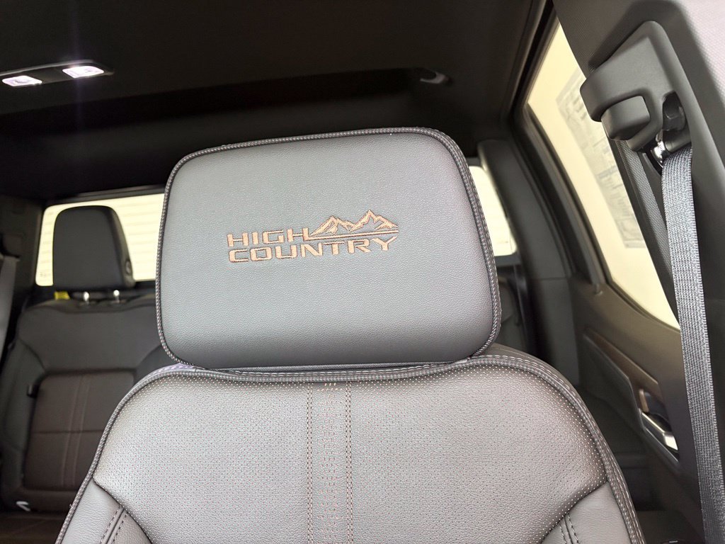 New 2026 Polar White Tricoat Chevrolet High Country image 35