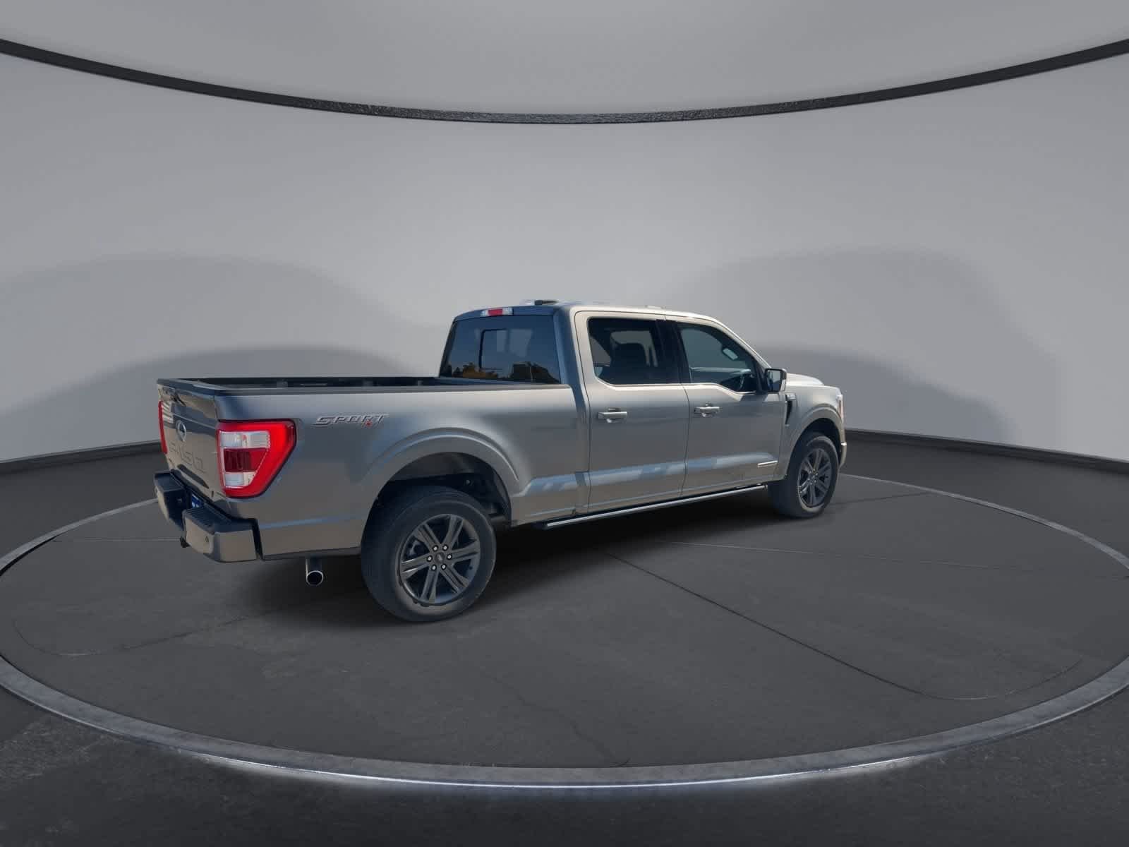 Certified Used 2023 Carbonized Gray Metallic Ford LARIAT image 8