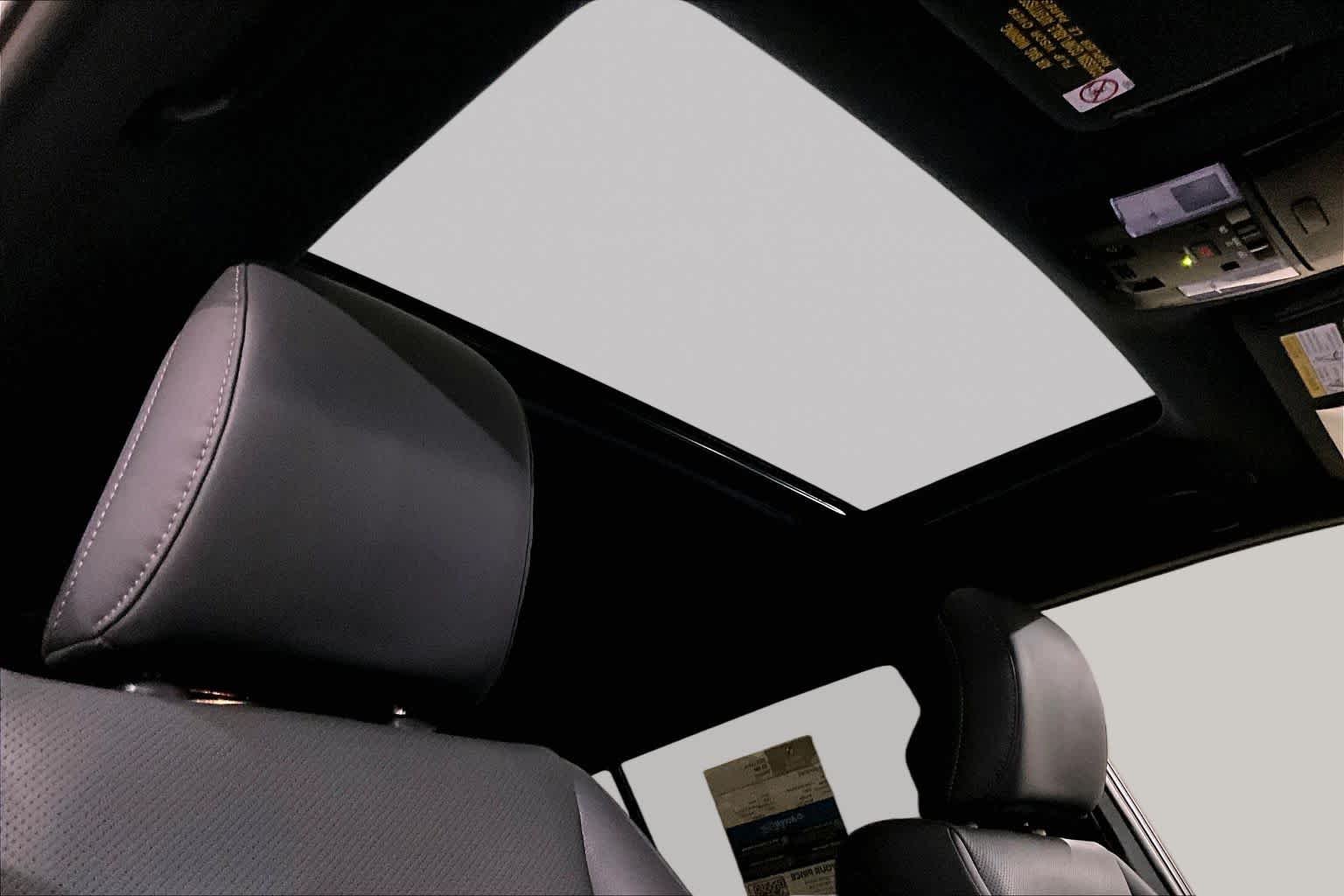 Used 2020 Starfire Pearl Lexus Premium image 13