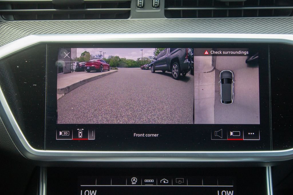 Used 2024 Mythos Black Metallic Audi 4.0T image 18