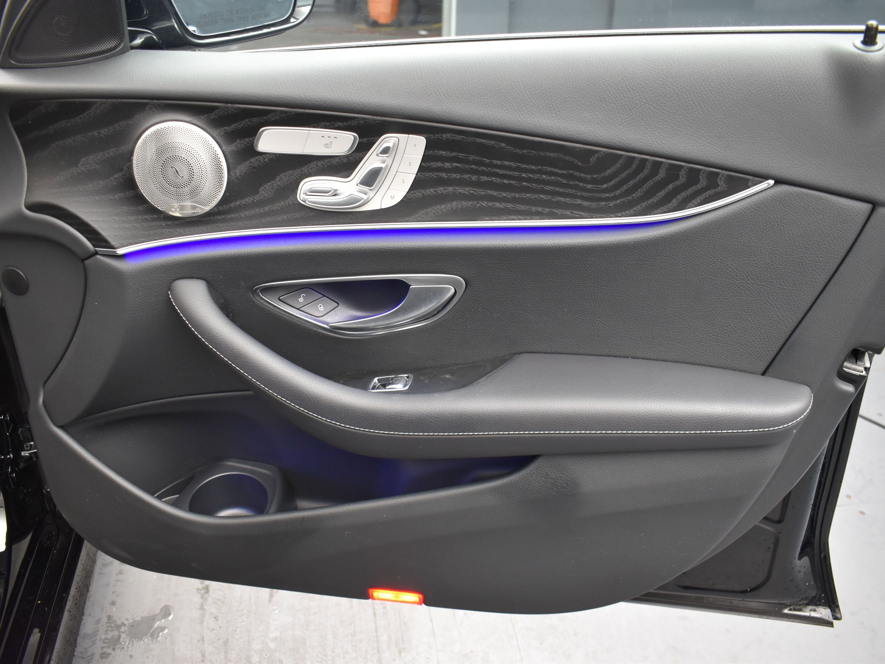 2022 Mercedes-Benz E-Class E350 - Photo 15